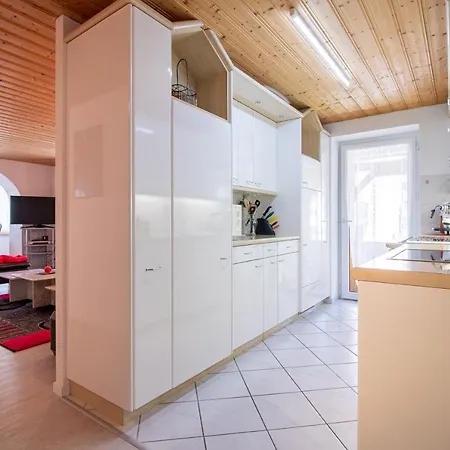 Haus Padrun, Nr.8 Apartment Arosa