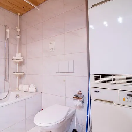 Haus Padrun 8 * Αρόζα