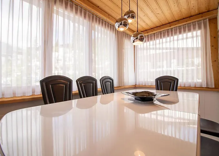 Appartement Padrun 8 -Weisshornbahn-Arosa Zentrum-Top Lage *