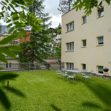Apartment Haus Padrun 8